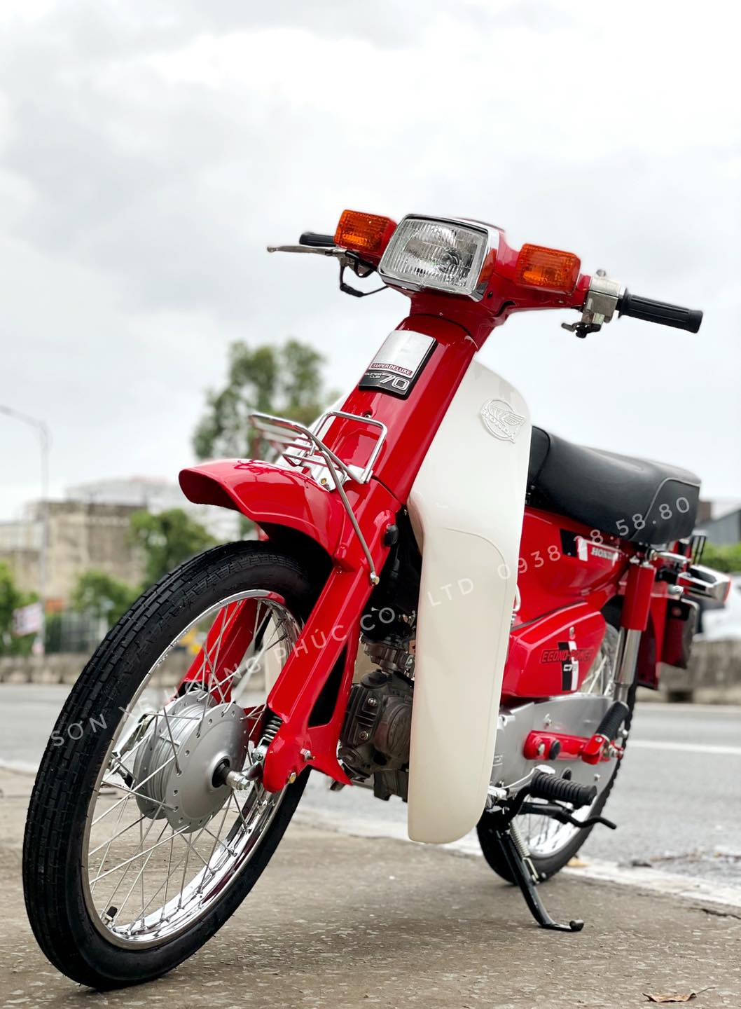 Cận cảnh cặp đôi xe máy cổ Honda DD đỏ rao bán giá 800 triệu đồng  Báo  Nghệ An điện tử