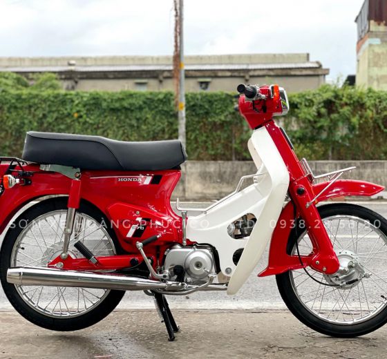 Cùng ngắm Honda C50 Dame 1967 niềm tự hào của nhiều người Việt